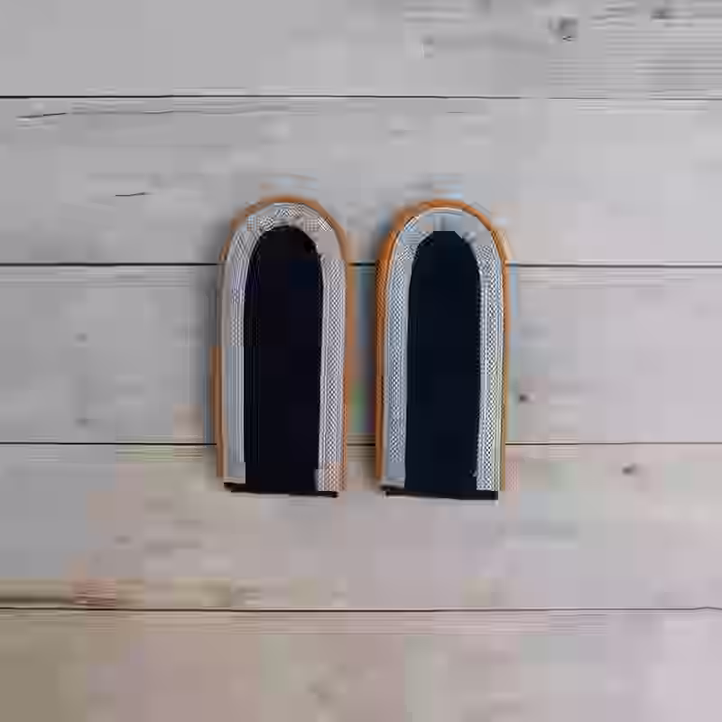 Luftwaffe Unteroffizier Shoulder Boards - WWII-era Luftwaffe Unteroffizier shoulder boards with silver tresse on blaugrau wool.